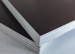 CP COFFRAGE 18MM 250 X 125 FILME 120GR AME PEUPLIER A/A Q PR UTILISATION COFFRAGE UNIQUEMENT